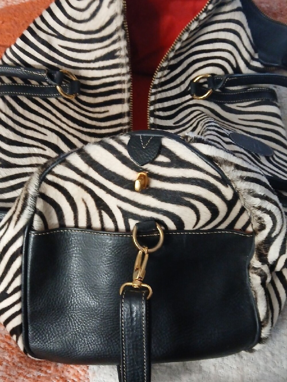 Terrida Italian Duffle Bag Zebra - Picture 7 of 9